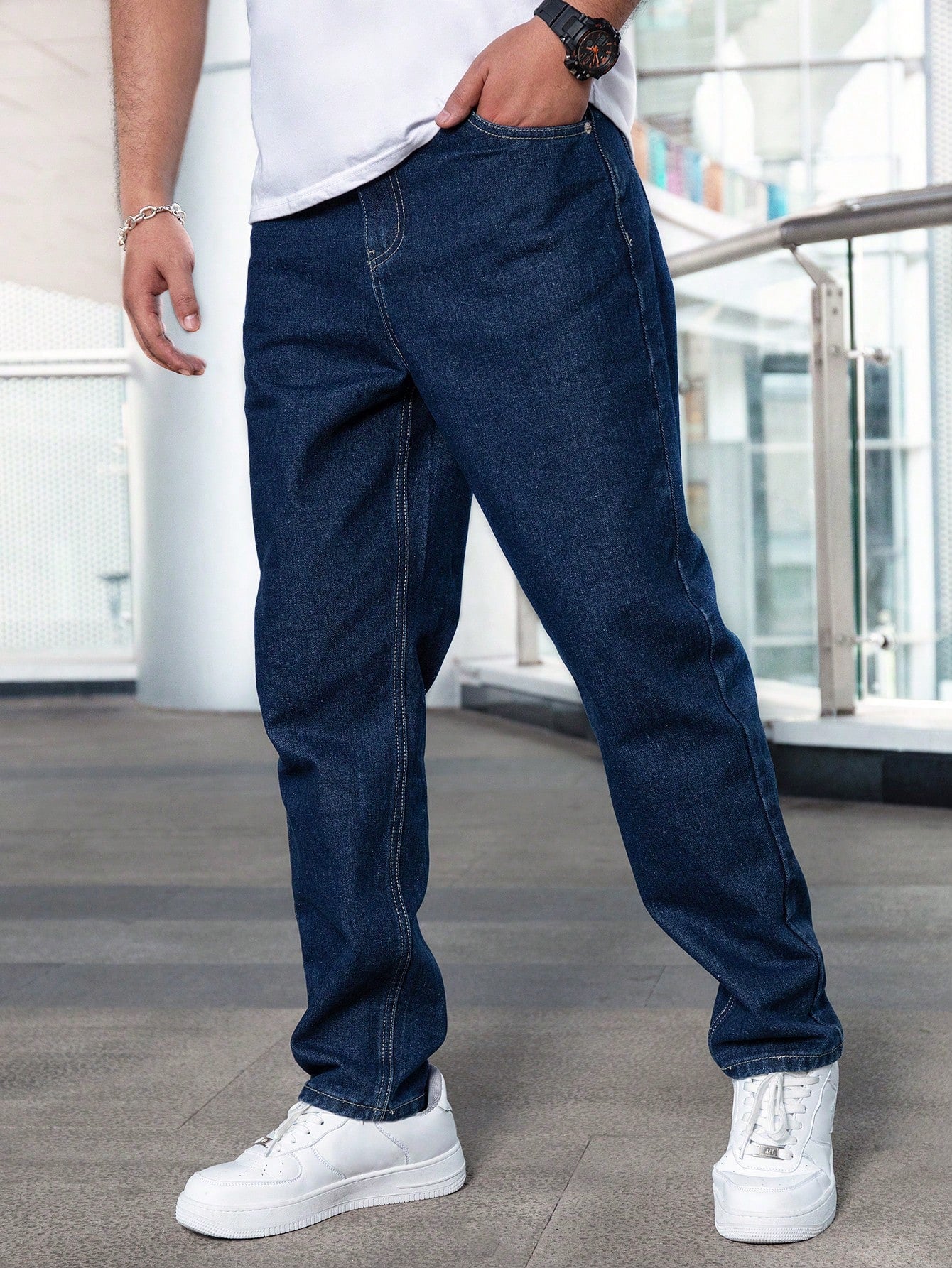 Men’s Plus Size Straight Leg Regular Fit Denim Tapered Jeans-Free Shipping